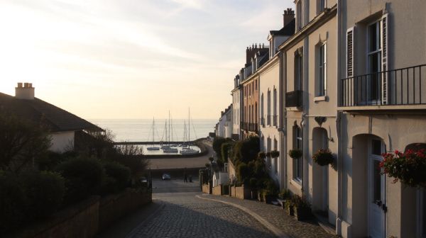 Deauville : 10 secrets méconnus de cette perle côtière
